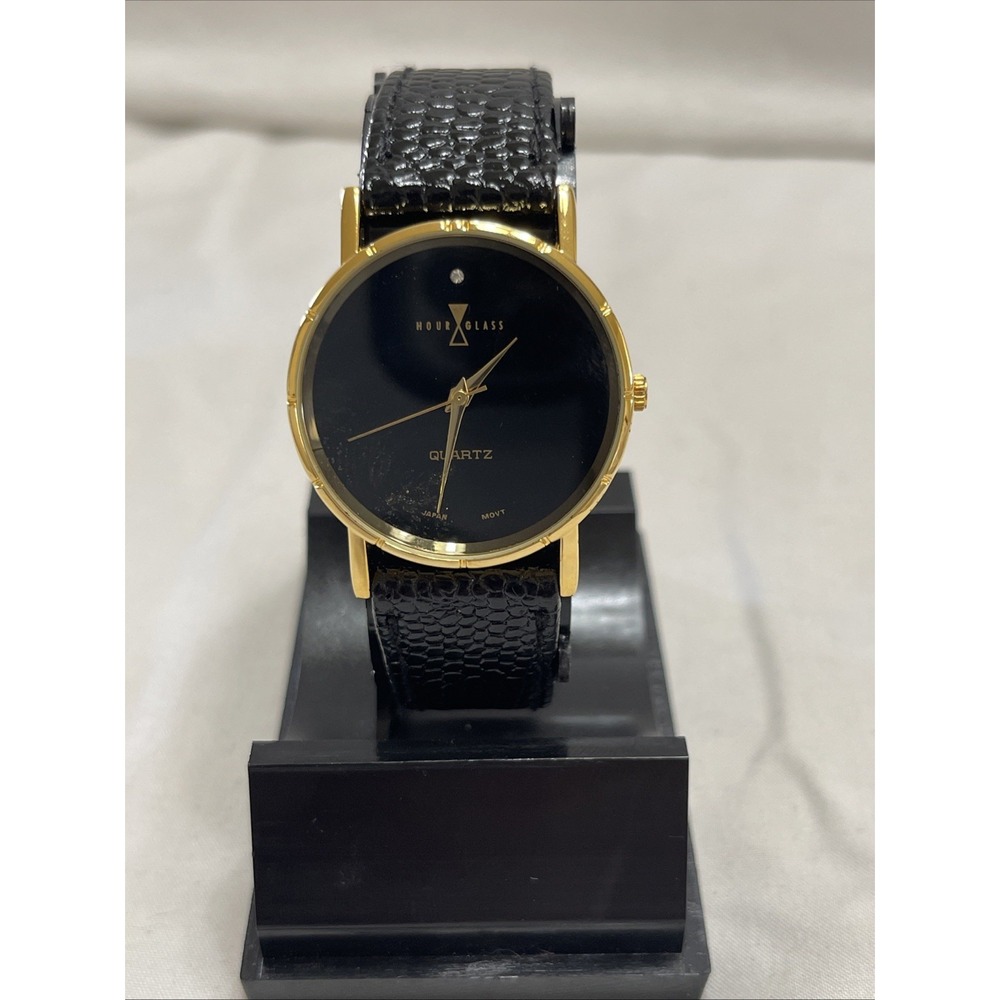 New Vintage Hourglass Quartz Watch. Made In Japan. Leather Band. Needs Battery!